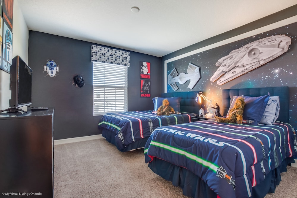 Luxury Champions Gate 4 Bedroom Town Home view 5