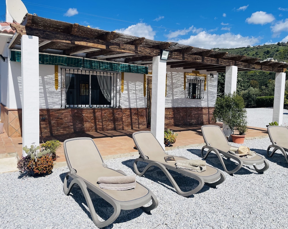 Cortijo Mira con Piscina Privada by At Home Costa