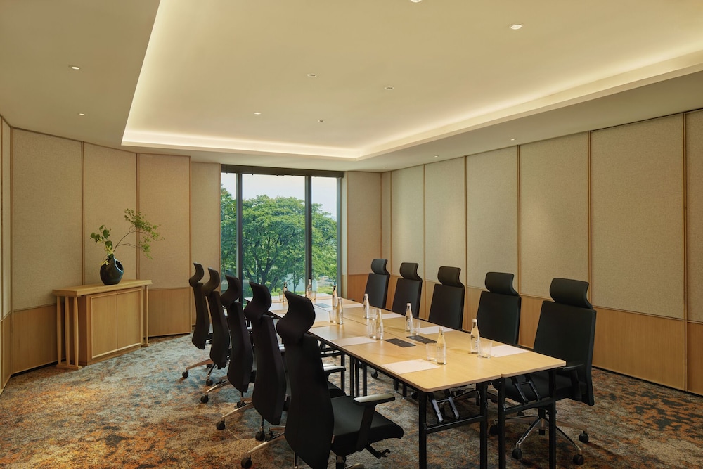 Hotel Tentrem Jakarta 46