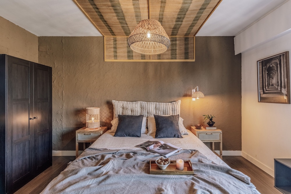 Wukro - 2 Bedrooms and Terrace in Chamber