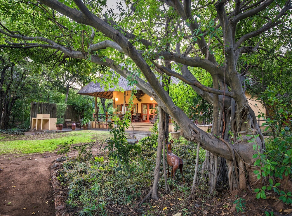 Bush Villa at Kruger Park Entrance