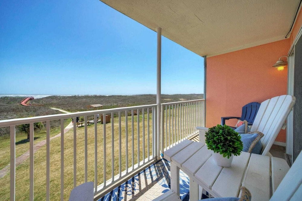 2 Studios Beach Boardwalk, 2 Pools, Tennis/pickleball Island Retreat Complex