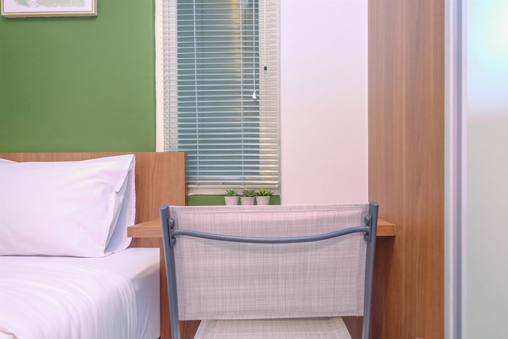 Nice and Elegant 2BR at Podomoro Golf View Apartment