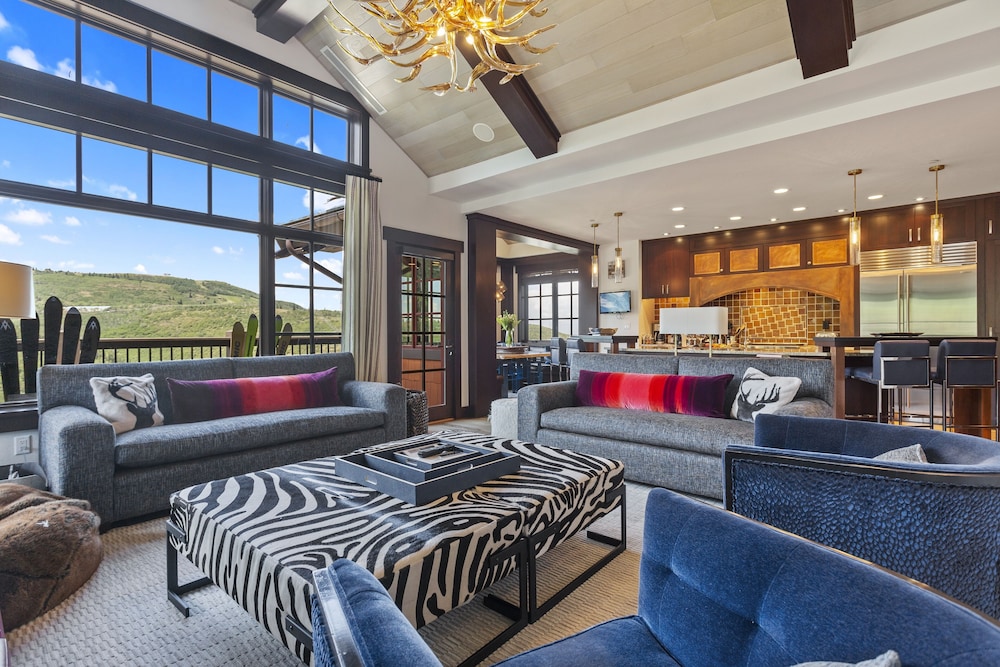 Flagstaff Lodge at Deer Valley Resort - Four Bedroom Residence #507 4 Condo