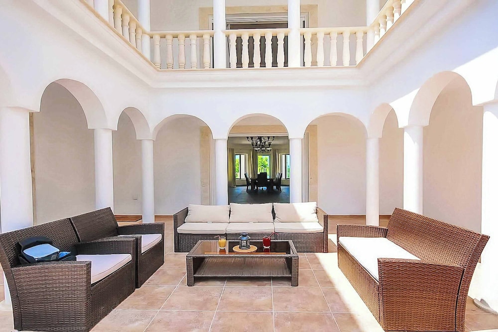 Mansion View