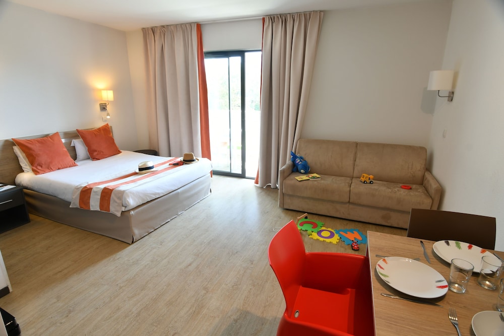 Appart Hôtel Mer & Golf City Bordeaux Bruges