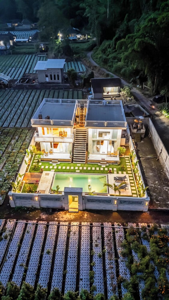 Hayana Villa