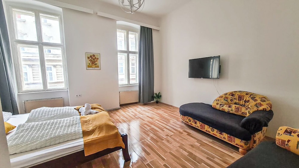 Modern 3BR Apartment Near Stadthalle