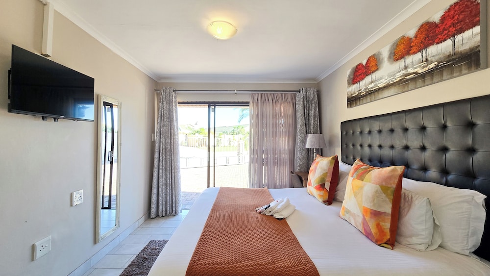 Sunset Events and Accommodation