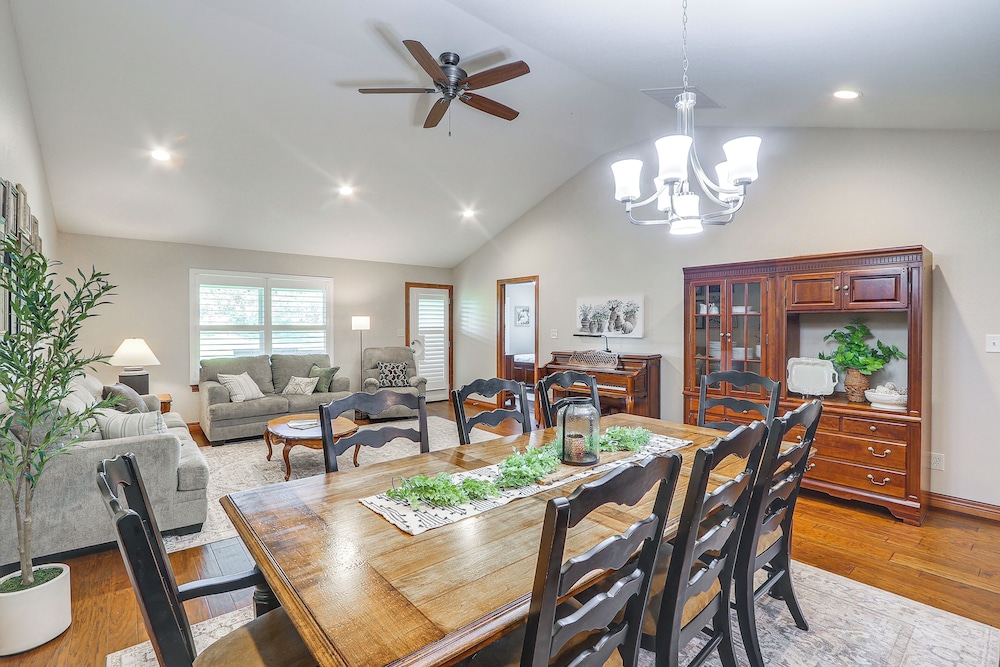 2 Mi to Main Street: Family Home in Winfield!