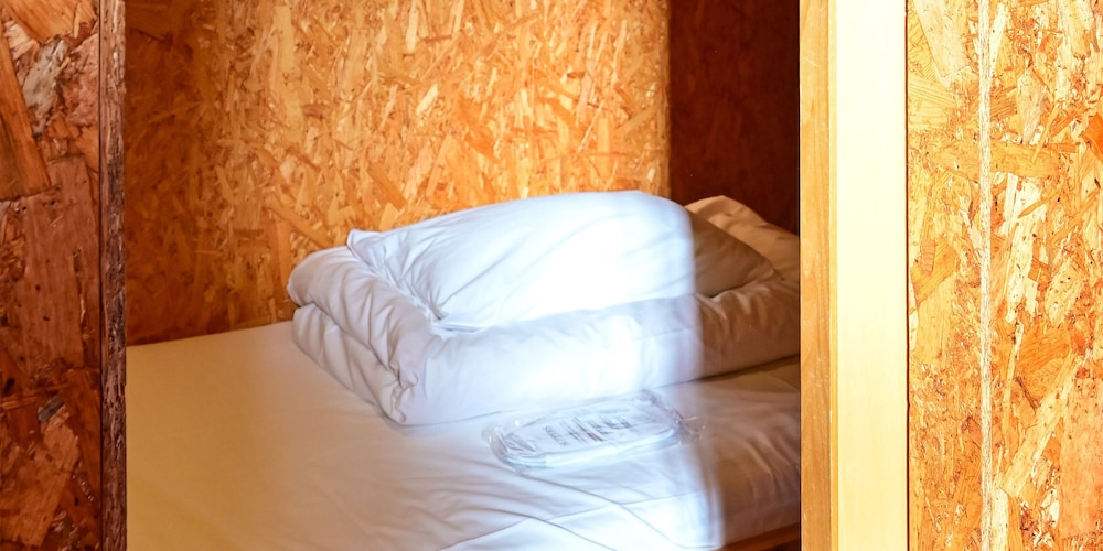 Kawaramachi Dormitory - Hostel