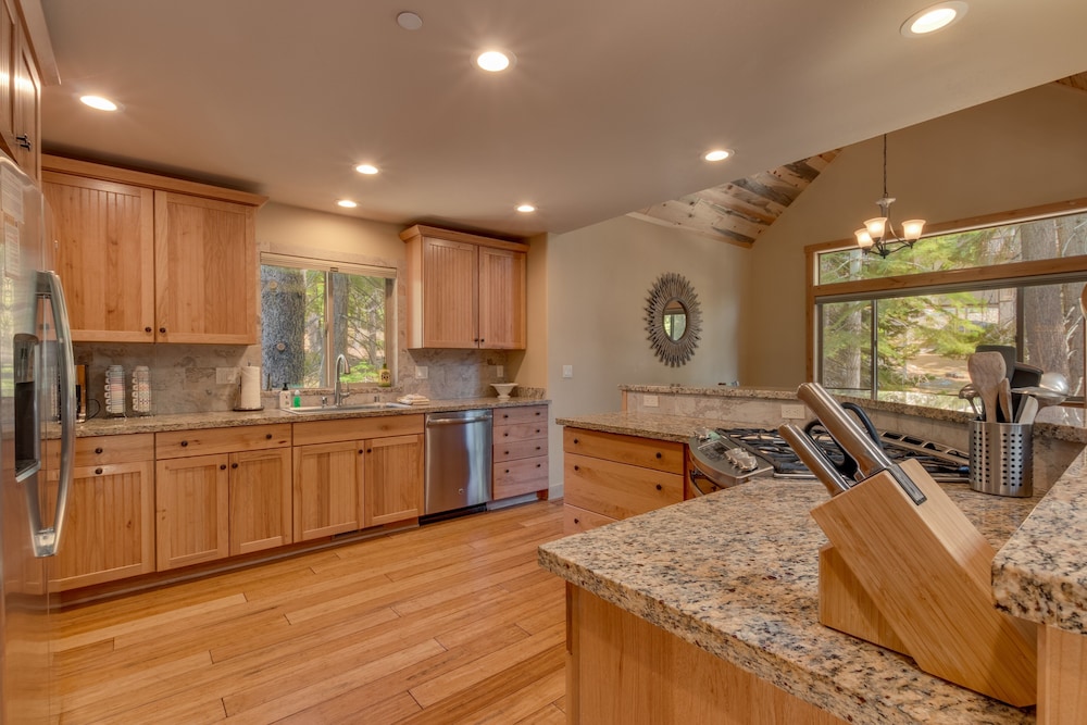 The Westlands Lodge 1135ac 4 Bedroom Home