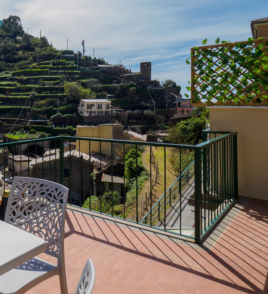 Macaia Apartment