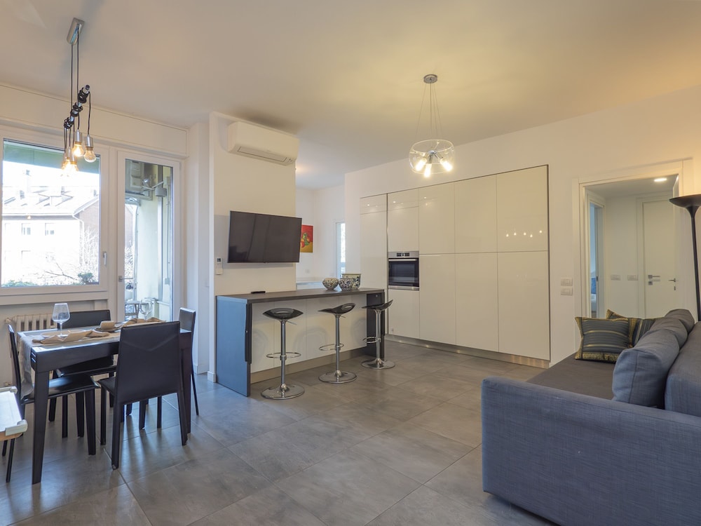 Lotto - Super Modern Penthouse in Fiera Milano City Area