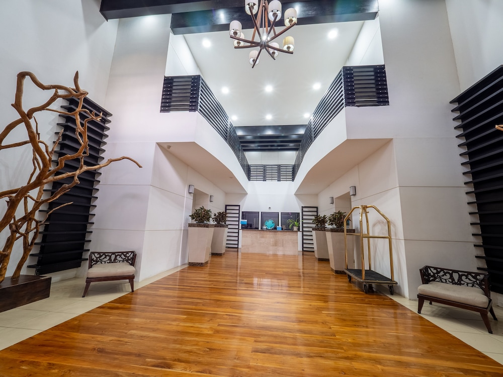 Acqua Residences