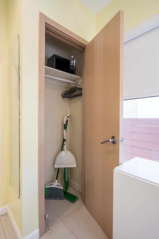 Casa Del Mar Beach Apartment Suite 1