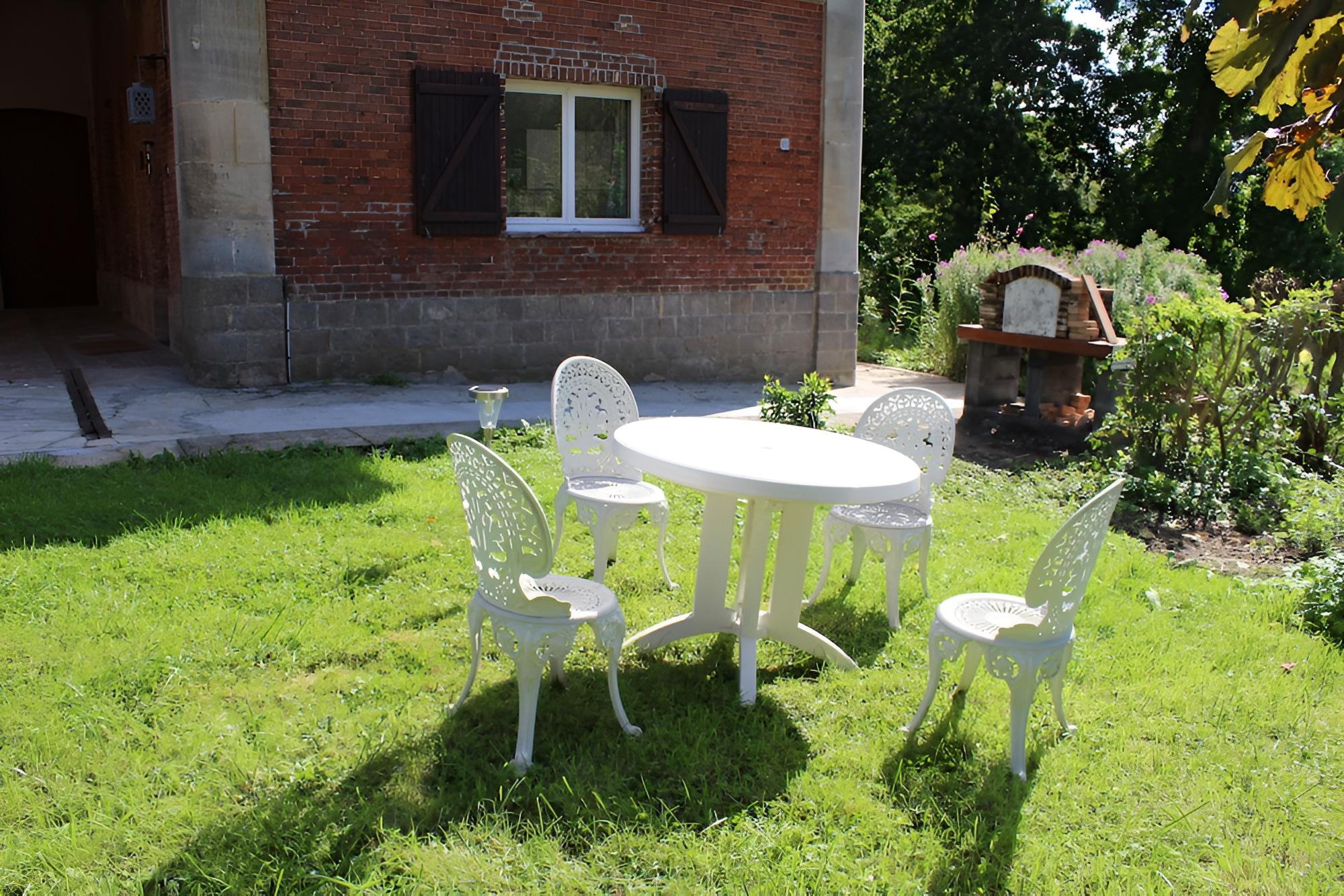 Photo 11