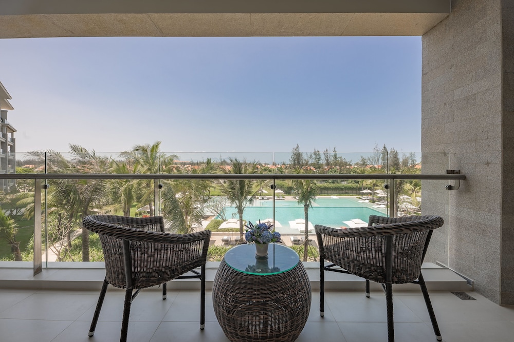 Vacation Homes Ocean Apartment