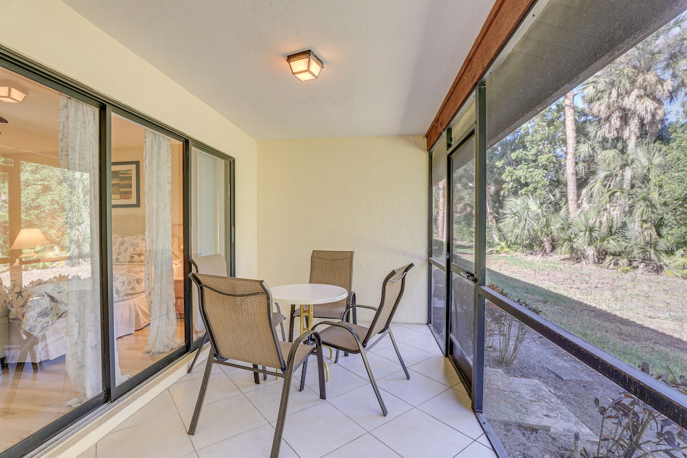 Lanai + Community Pool Access: Sarasota Oasis! view 5
