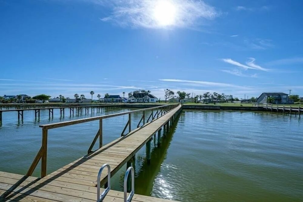 Island Time 3 Bedroom Home