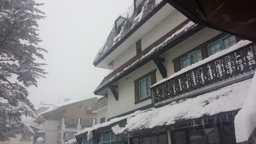 Akakura Onsen Hotel Korakuso