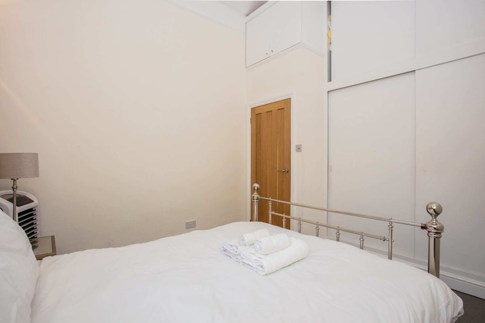 Cozy 1 Bedroom Apartment near Harrods, Knightsbridge