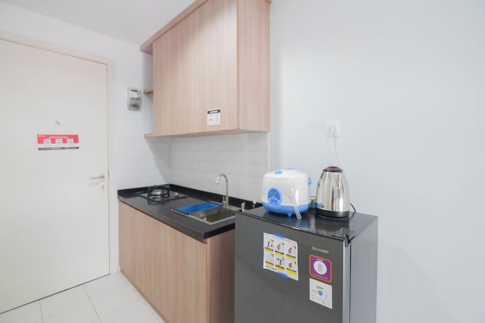 Studio Patraland Urbano Apartment