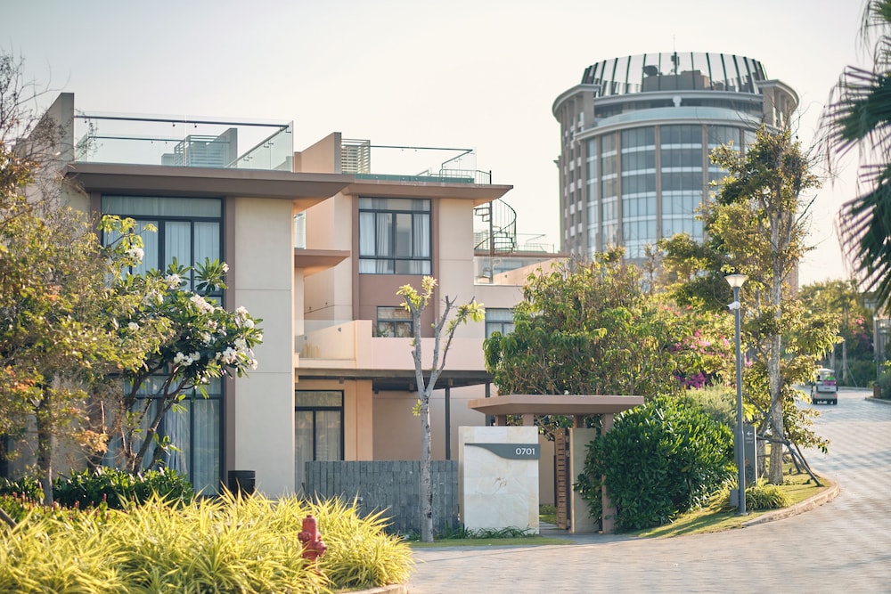 Ocean Sun Pool Villas Resort Cam Ranh