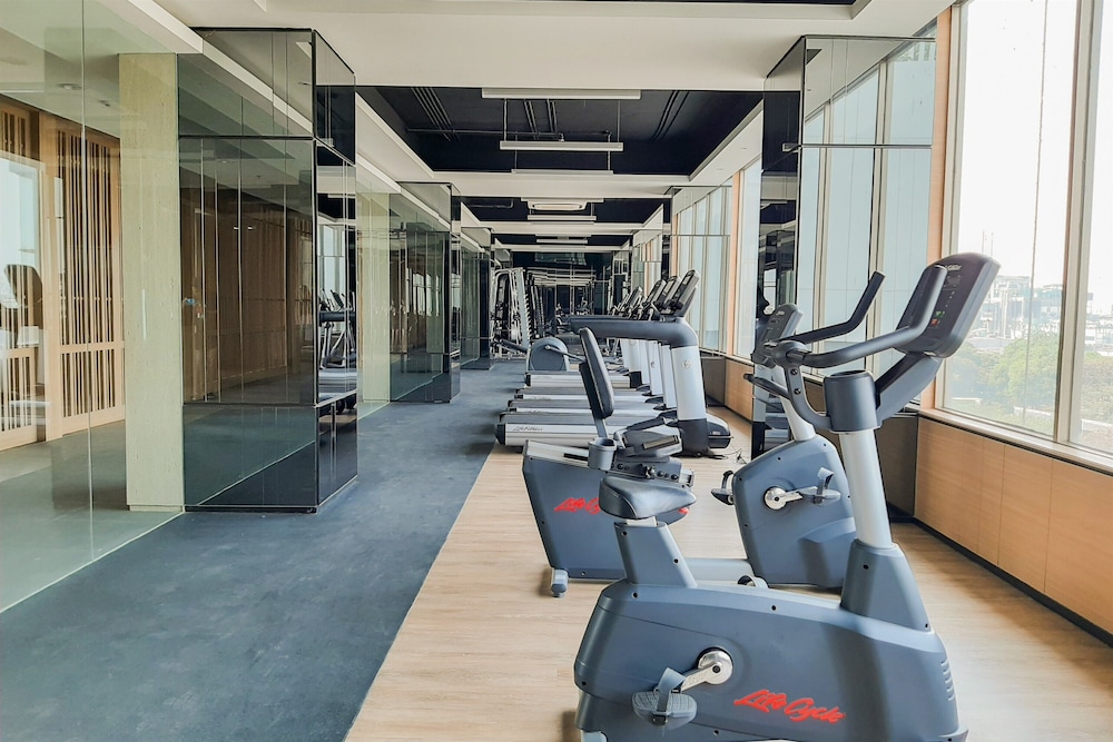 Modern and Comfy Studio Apartment Springwood Residence Tangerang