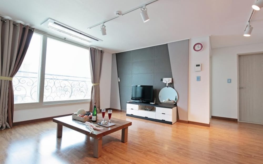 Pohang The 1 Resort