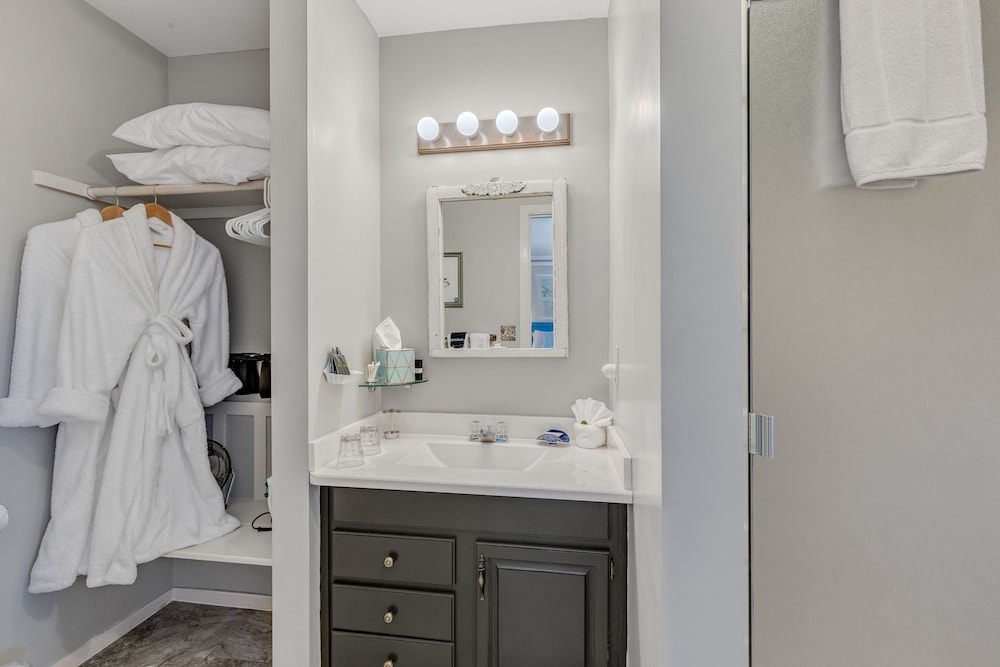 Ashland Vacations - Oak Hill Bed Breakfast - Property Image 22