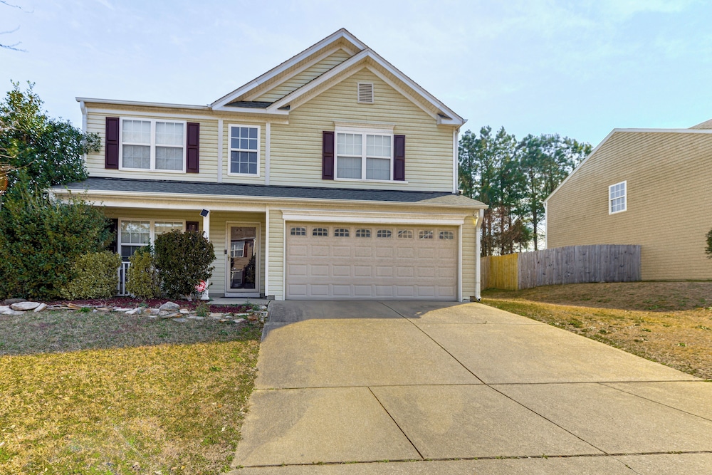 8 Mi to Dtwn: Raleigh Family Home w/ Yard