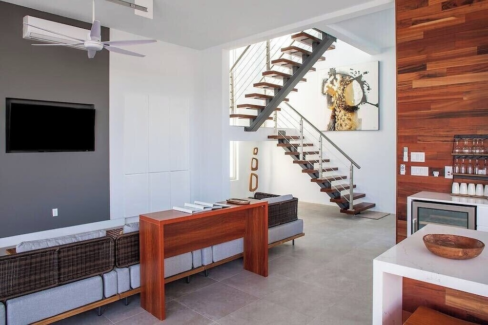 Luxury 3bdr Villa, Oceanview, Hotel Amenities v4