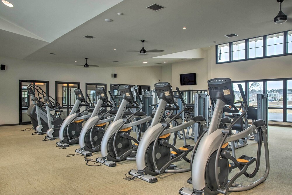 Swim, Hike & Chill: Spacious Ocean View Townhome!