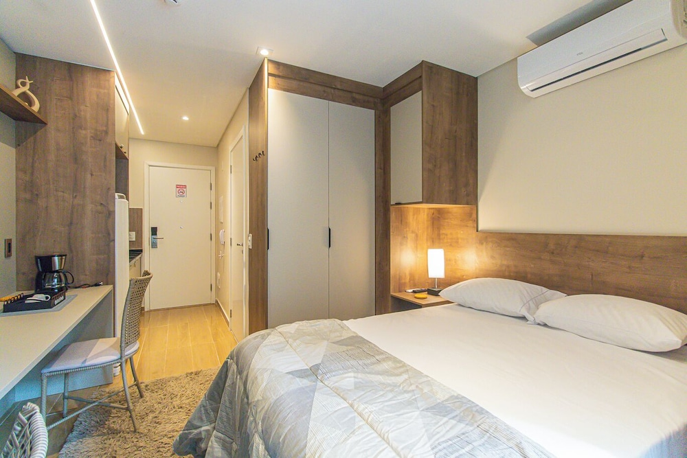 Flat c Academia na Vila Mariana pr x ao Ibirapuera