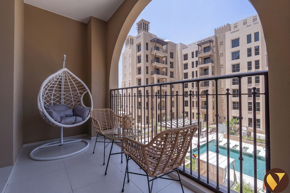 Madinat Jumeirah Living with Pool View