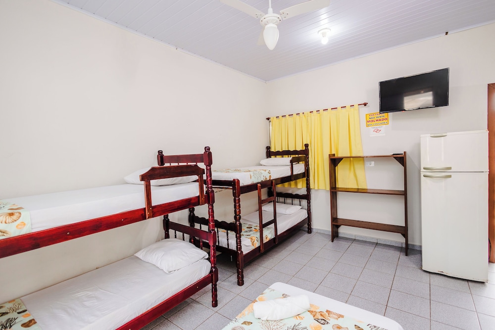 Taya Hospedagens
