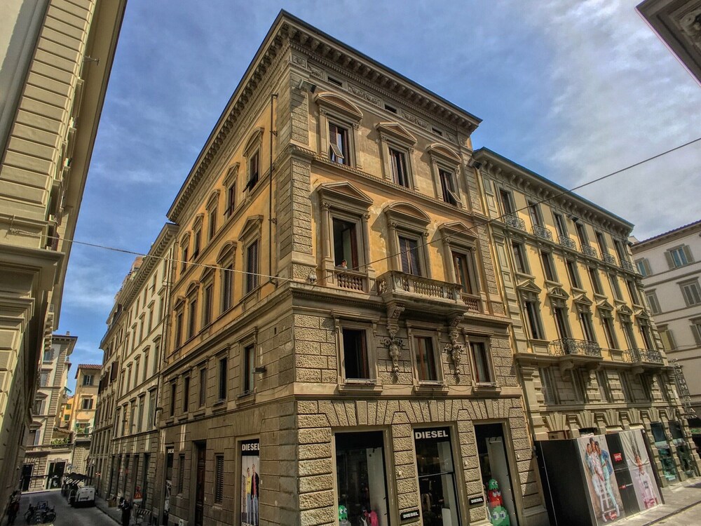 Apartment in Florence Near Duomo photo 1