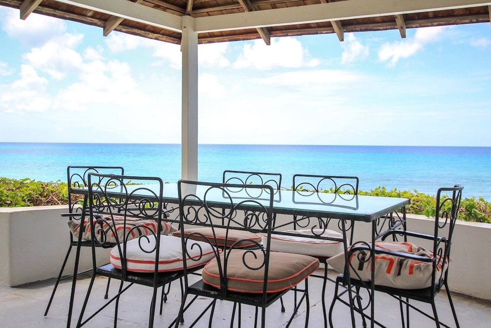 Secluded Beachfront Villa with Large Pool and Gardens - Fryers Well Bay by BSL Rentals