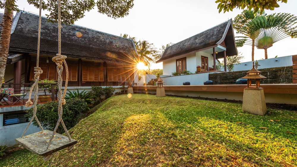 De Chom Villa