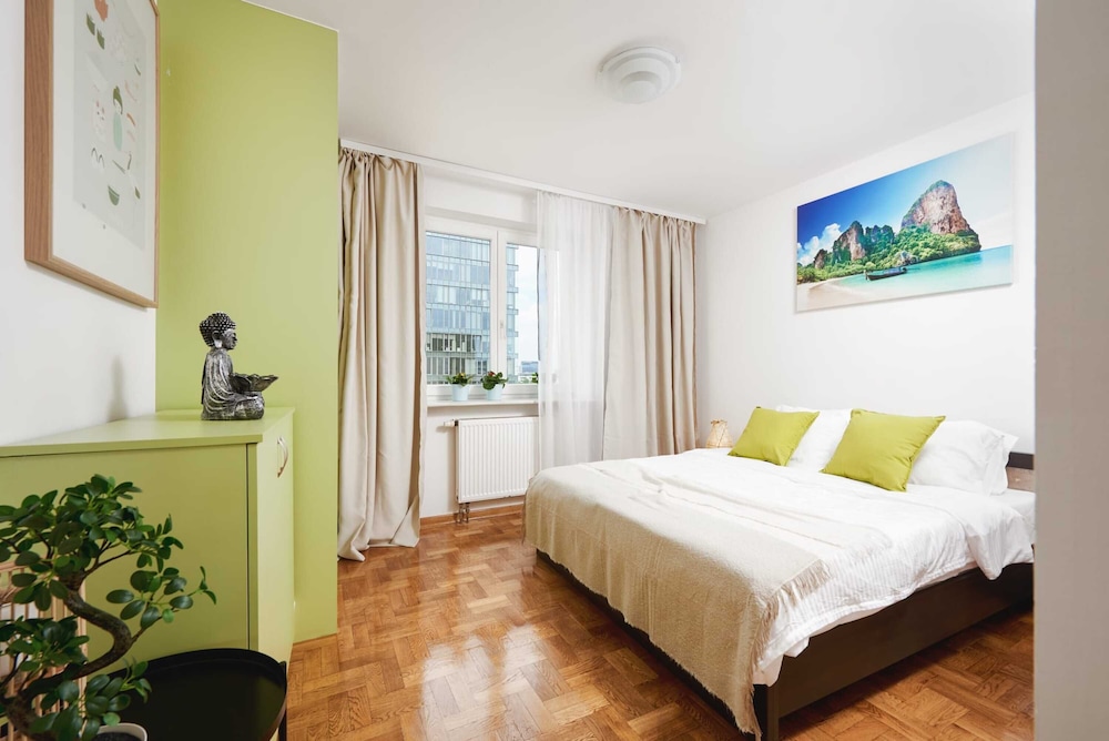 Lumina lux apartment near Złote Tarasy view 2