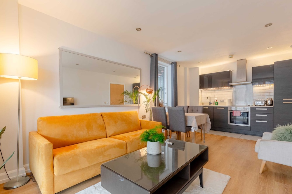 Vibrant & Inviting 1BD Flat, Heart of Haggerston!