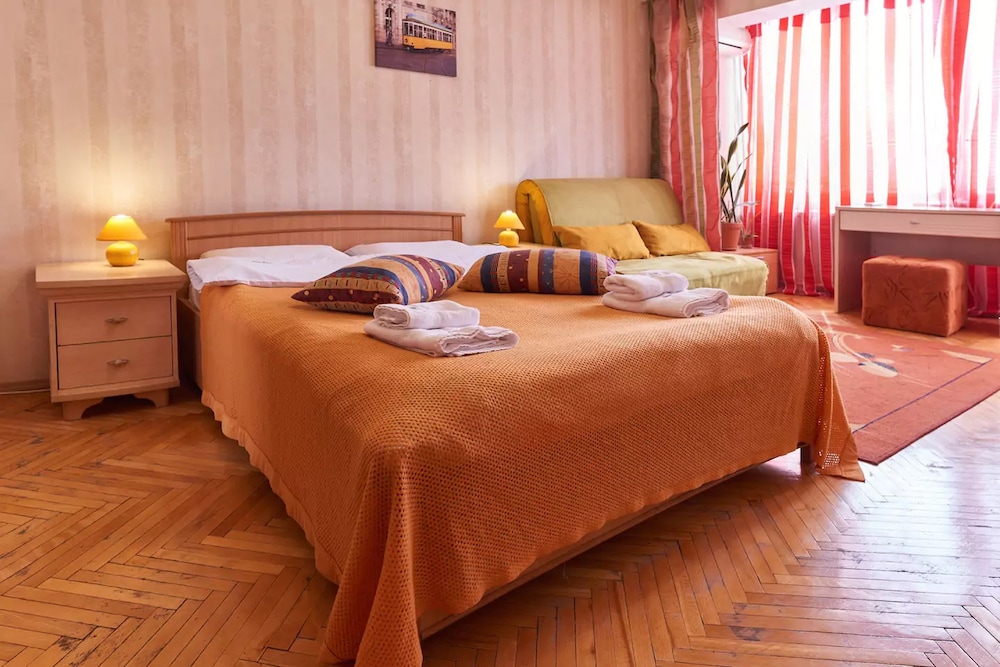 Home-Hotel Raisy Osipkinoy 7A view 3