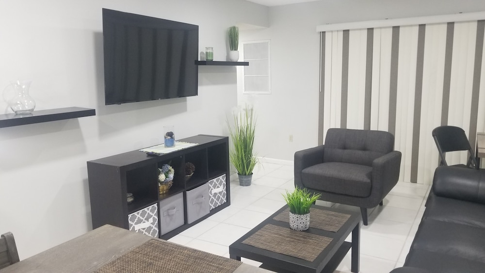 3697 Orlando Vacational Apartment 1st floor near Universal Studios