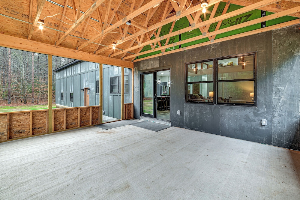 Brantingham Home: ATV & Snowmobile Trails On-site!