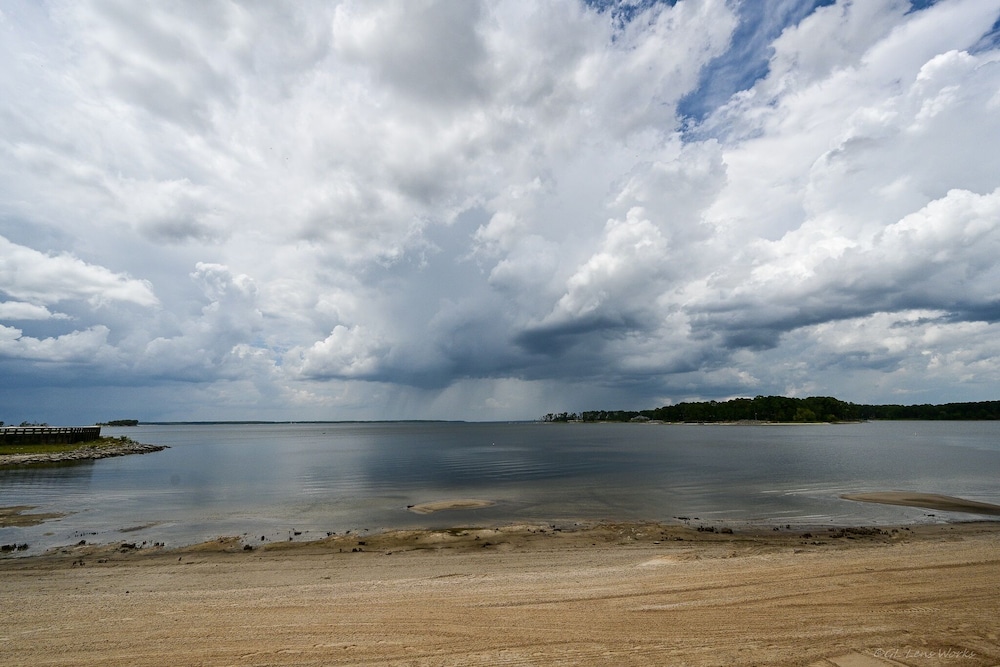 Rayburn Resorts