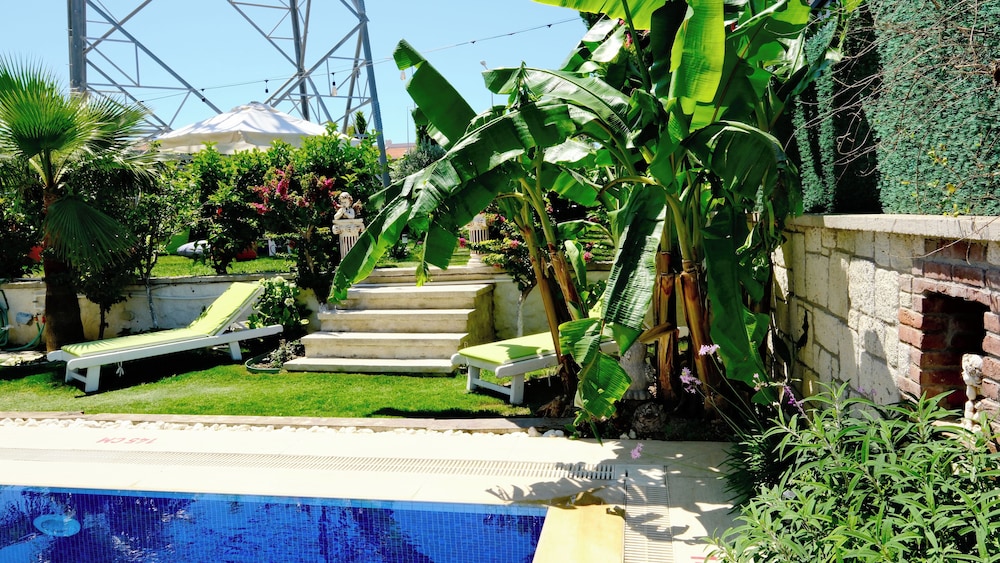 Lavinia Garden Alaçatı - Image 39