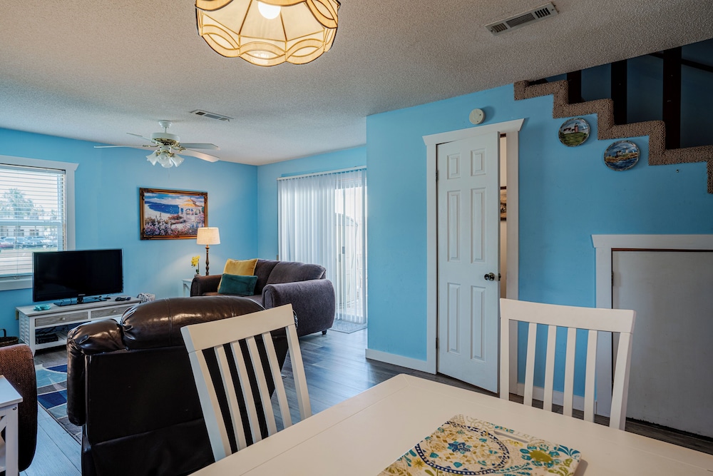 Horizon Breeze Family Escape!