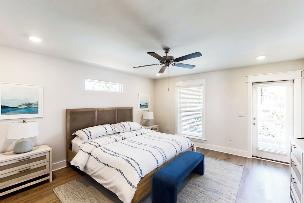 Home Near Beach w/ Pool, Arcade, Decks, W & D