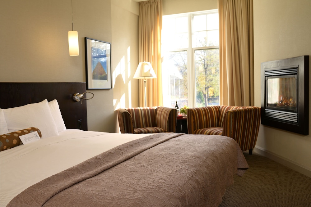 Niagara-on-the-Lake Vacations - The Shaw Club Hotel - Property Image 44